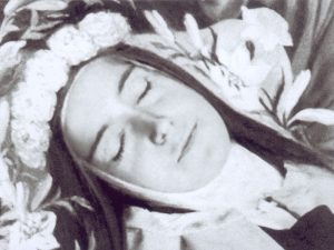 Último retrato de Santa Teresinha